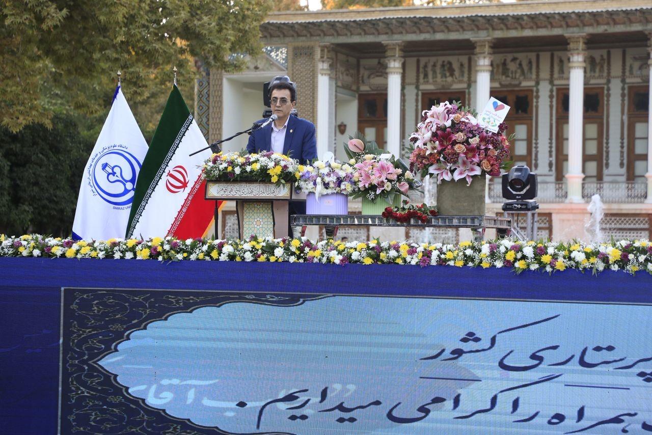 کافی نبودن جذب پرستار در سالهای اخیر فشار کاری پرستاران را افزایش داده است