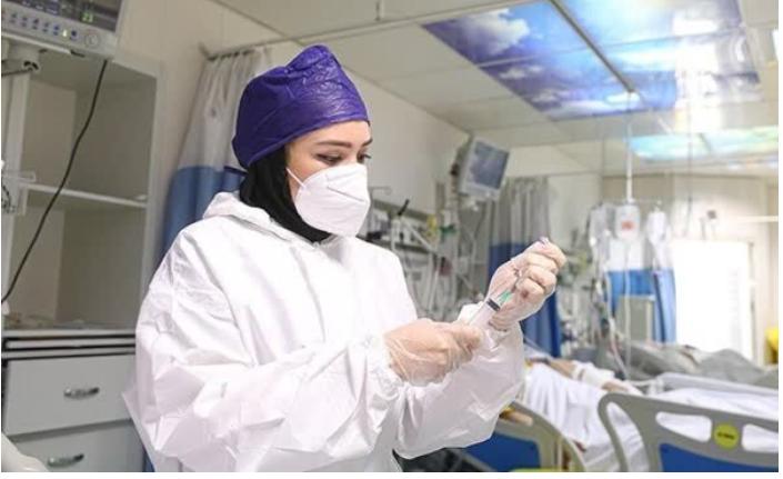 کاهش ۶ماهه زمان پرداخت کارانه پزشکان و پرستاران دانشگاه علوم پزشکی مشهد