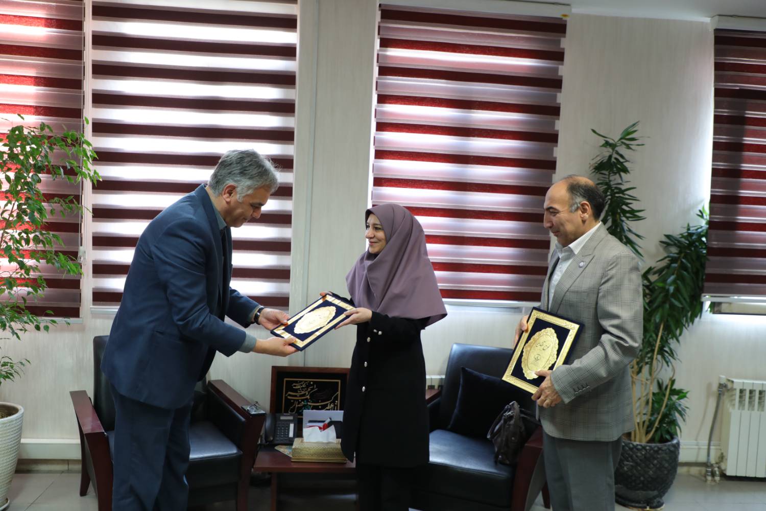 سردبیر و مدیر مسئول فصلنامه علمی-پژوهشی مدیریت پرستاری منصوب شدند