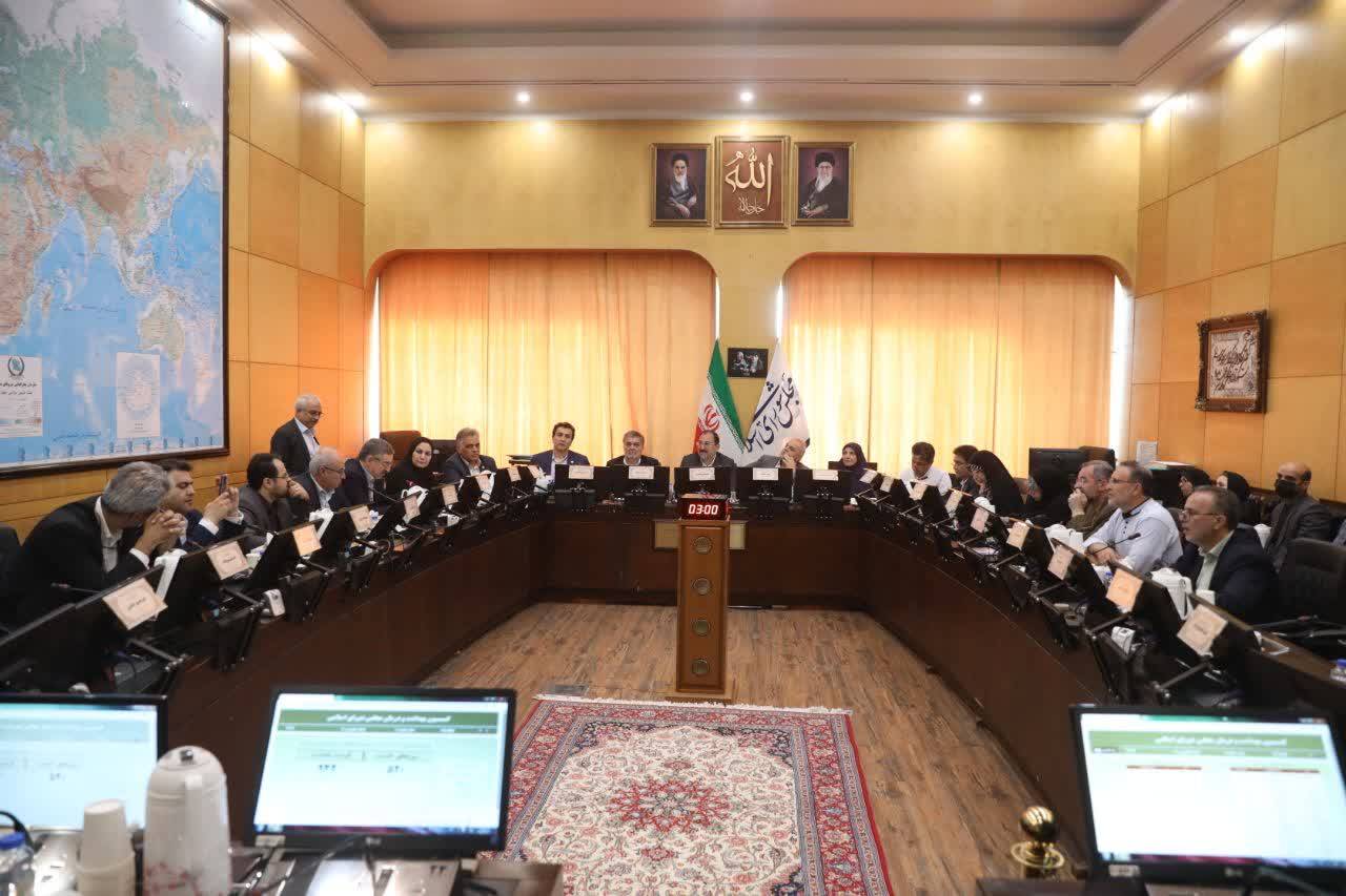 نامه رئیس کمیسیون بهداشت به معاون اول رئیس جمهور برای کاهش ساعت کار پرستاران نامه رئیس کمیسیون بهداشت به معاون اول رئیس جمهور برای کاهش ساعت کار پرستاران