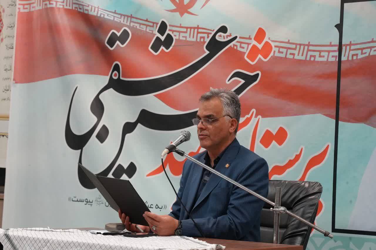 ابلاغ پیام رئیس مجلس شورای اسلامی توسط رئیسکل سازمان نظام پرستاری به خانواده پرستار شهید حسین عشقی ابلاغ پیام رئیس مجلس شورای اسلامی توسط رئیسکل سازمان نظام پرستاری به خانواده پرستار شهید حسین عشقی