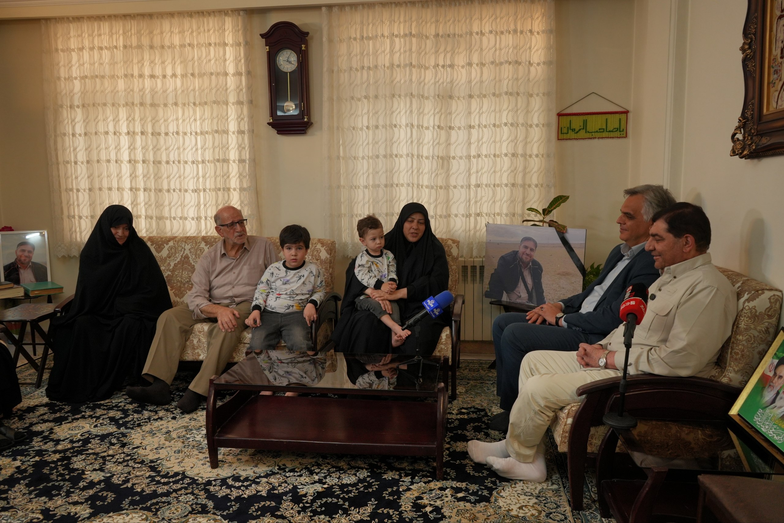 ایثار و از خود گذشتگی پرستاران شهید جلوه تعهد به مردم و میهن است ایثار و از خود گذشتگی پرستاران شهید جلوه تعهد به مردم و میهن است