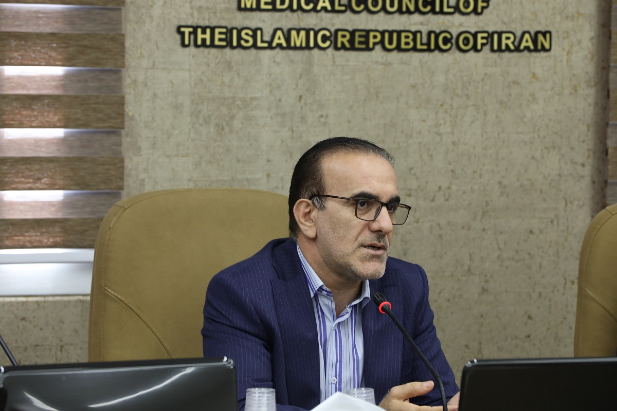 در کنار سازمان نظام پرستاری برای دفاع از حقوق صنفی پرستاران ایستادهایم در کنار سازمان نظام پرستاری برای دفاع از حقوق صنفی پرستاران ایستادهایم