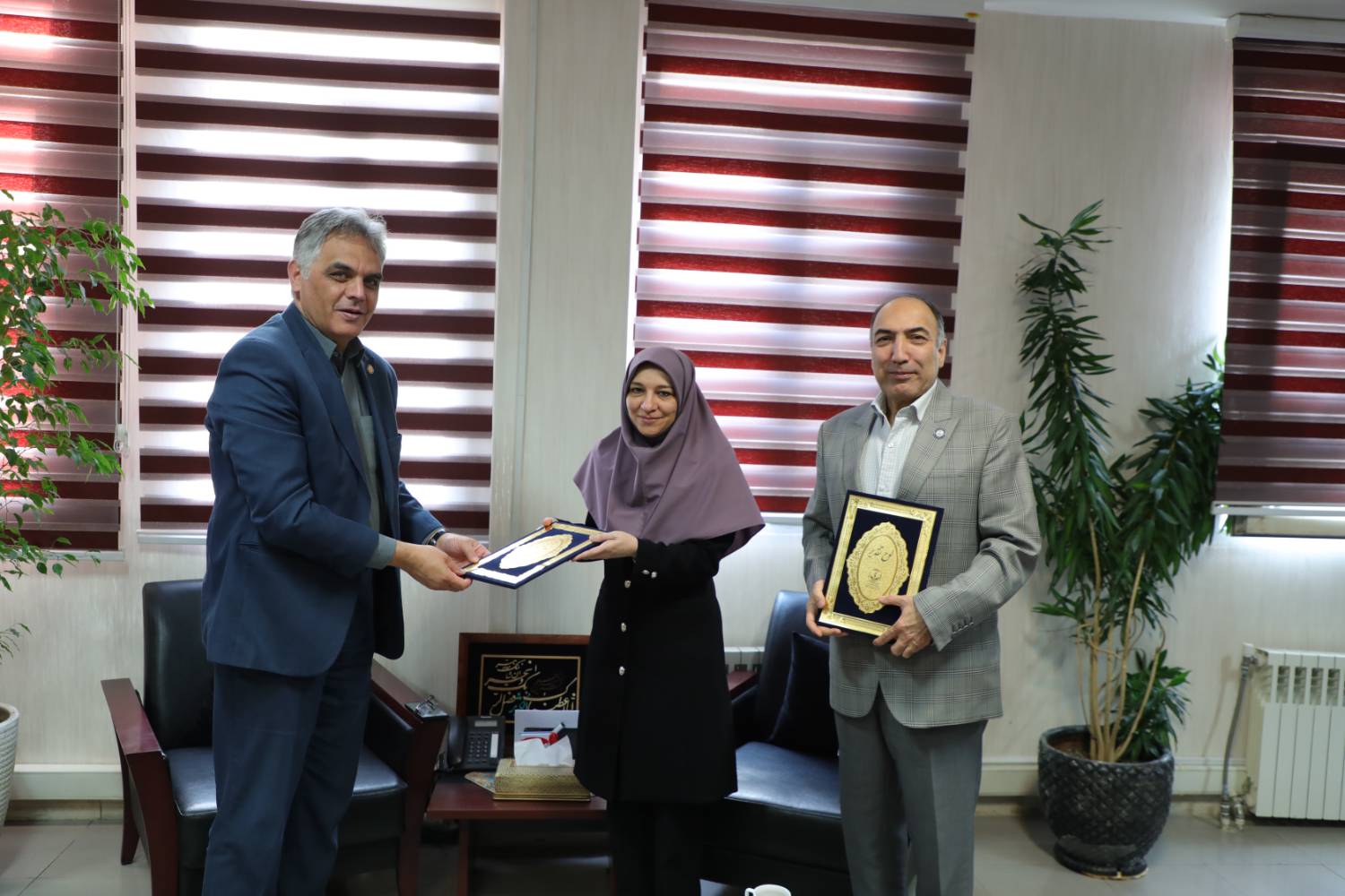 سردبیر و مدیر مسئول فصلنامه علمی-پژوهشی مدیریت پرستاری منصوب شدند